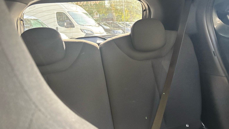 Toyota Aygo X 1.0 VVT-i Edge 5dr Petrol Hatchback